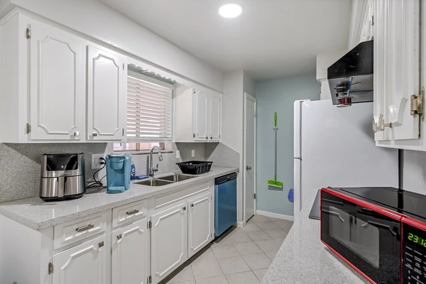 Coliving in Aldine City - Ne Houston, Houston