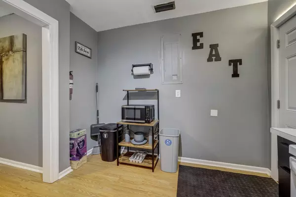 Coliving in College Park JAX - Northside, Jacksonville