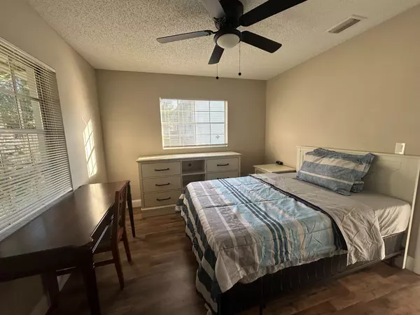 Coliving in Ocala - Outer Orlando, Orlando