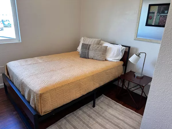 Coliving in College Area SD - Inland, San Diego