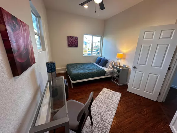 Coliving in College Area SD - Inland, San Diego