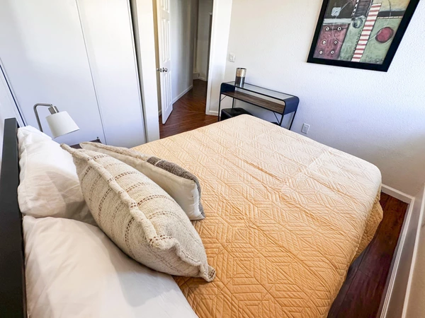 Coliving in College Area SD - Inland, San Diego