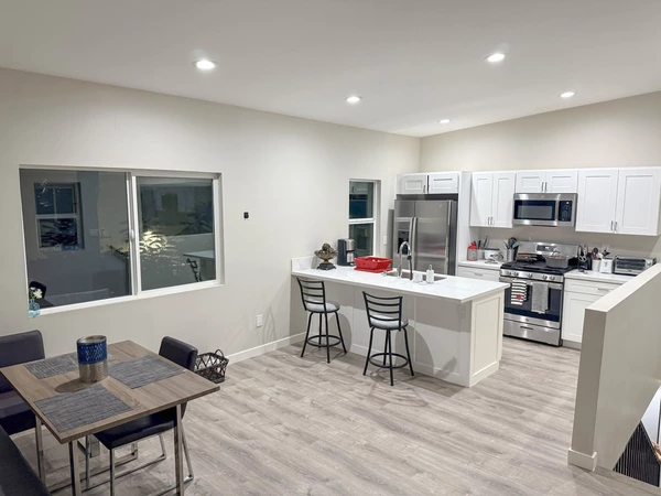 Coliving in College Area SD - Inland, San Diego