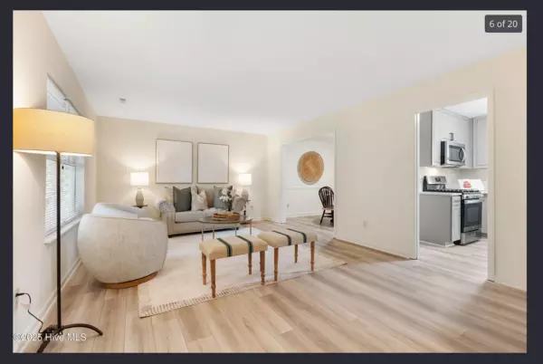 Coliving in Holly Springs - Outer Triangle, Raleigh