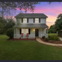 Coliving in Holly Springs - Outer Triangle, Raleigh