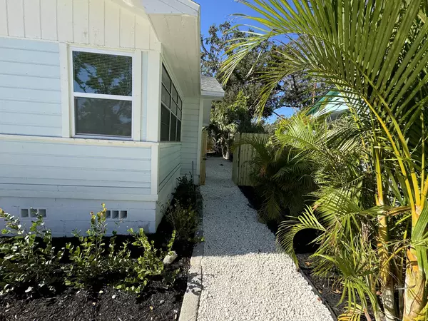 Coliving in Kenwood - Clearwater-St. Petersburg, Tampa