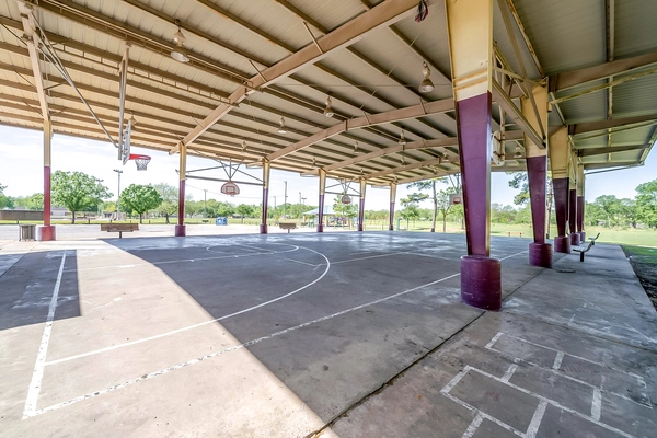 Coliving in East Houston - Ne Houston, Houston