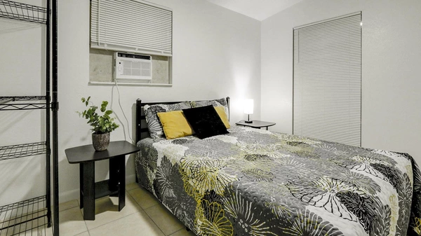 Coliving in East Lake-Orient Park - East Tampa, Tampa