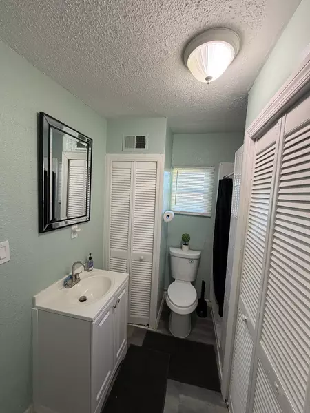 Coliving in Holden Heights - Central Orlando, Orlando