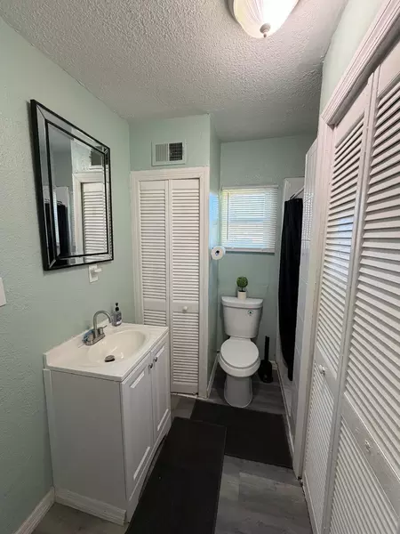 Coliving in Holden Heights - Central Orlando, Orlando