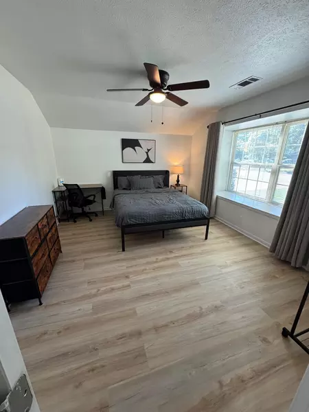 Coliving in Denton - North Dfw, Dallas