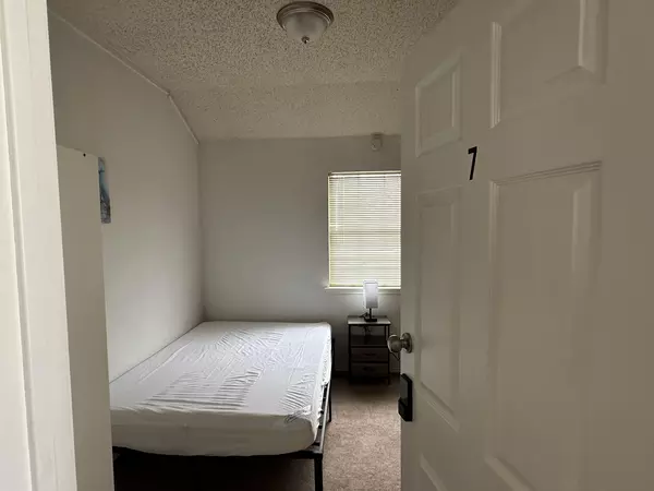 Coliving in Grand Prairie - Sw Dallas, Dallas