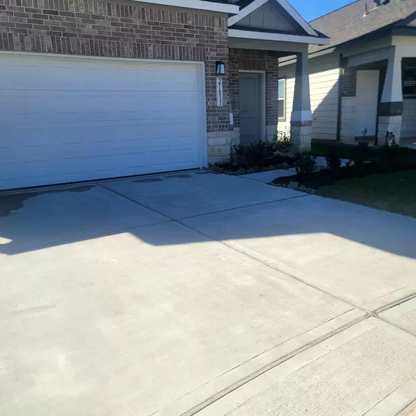 Coliving in Cypress TX - Nw Houston, Houston