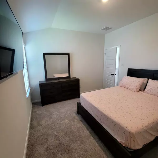 Coliving in Cypress TX - Nw Houston, Houston