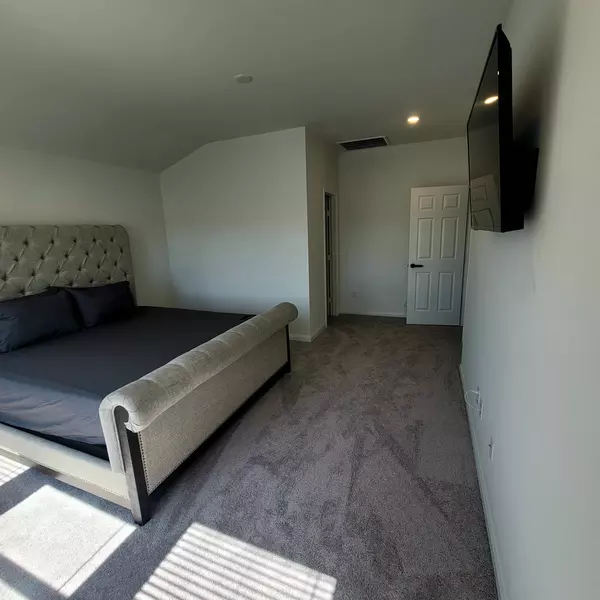 Coliving in Cypress TX - Nw Houston, Houston