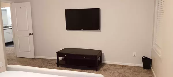 Coliving in Acres Home - Nw Houston, Houston