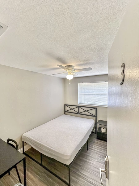 Coliving in Grant Park Tampa - East Tampa, Tampa