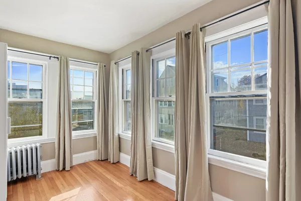 Coliving in Winter Hill - Somerville, Boston