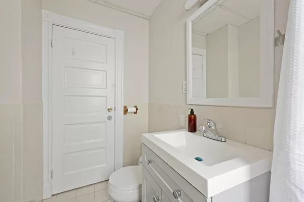 Coliving in Spring Hill - Somerville, Boston