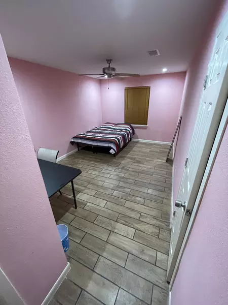 Coliving in Sharpstown - Sw Houston, Houston
