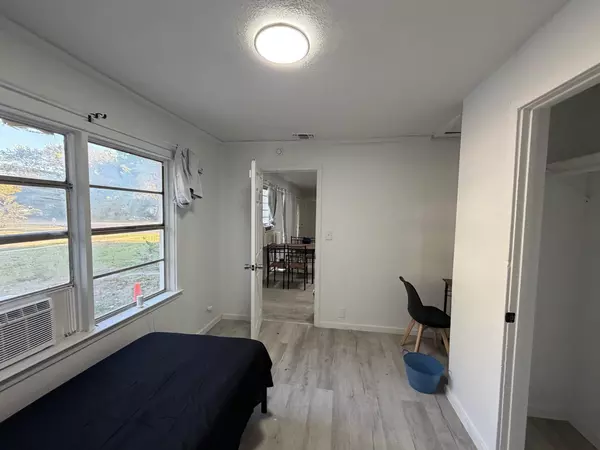 Coliving in East Arlington - Arlington, Dallas
