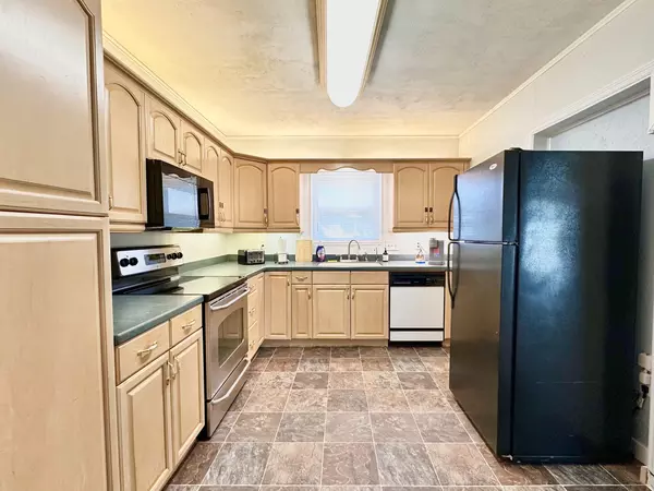 Coliving in Cedar Hills - Westside, Jacksonville