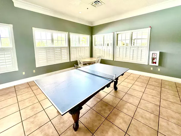 Coliving in Baymeadows - Southside, Jacksonville