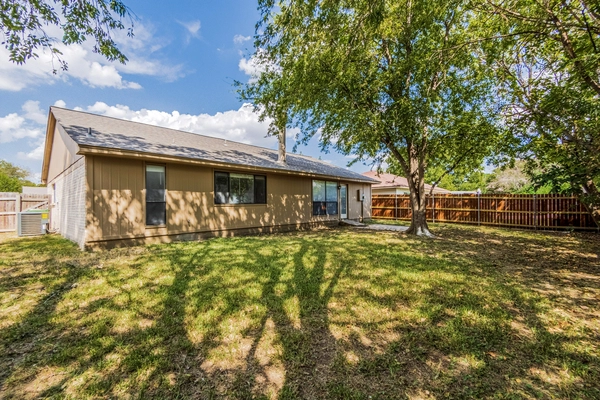 Coliving in East Arlington - Arlington, Dallas