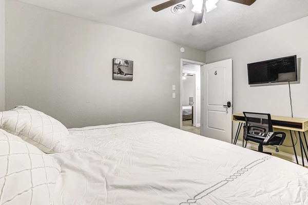 Coliving in Cedar Hills - Westside, Jacksonville