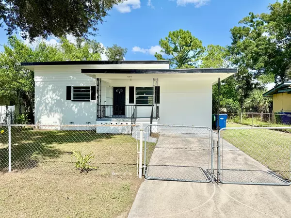 Coliving in University Square - North Tampa, Tampa