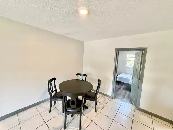 Coliving in University Square - North Tampa, Tampa