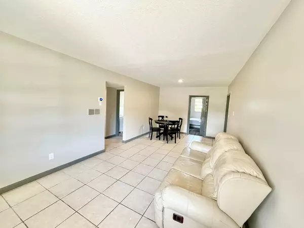Coliving in University Square - North Tampa, Tampa