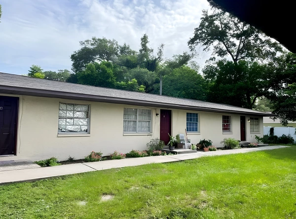 Coliving in Forest Hills Tampa - North Tampa, Tampa