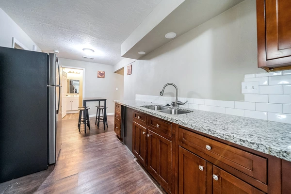 Coliving in Allendale - Se Houston, Houston