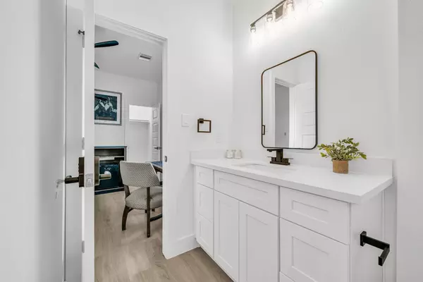 Coliving in Acres Home - Nw Houston, Houston