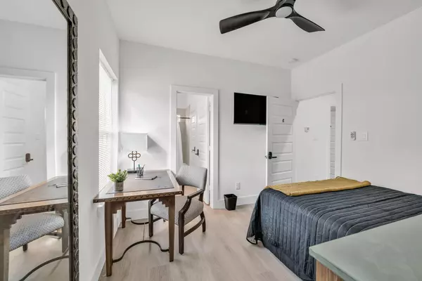 Coliving in Acres Home - Nw Houston, Houston