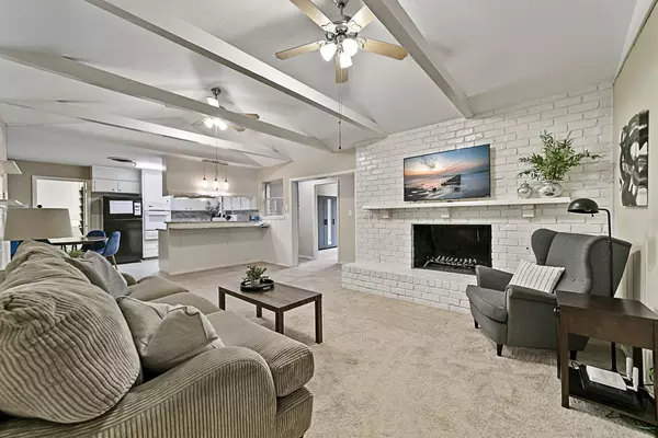 Coliving in West Arlington - Arlington, Dallas