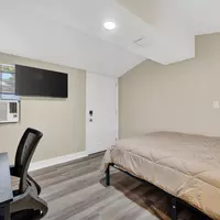 Coliving in Live Oaks Square - East Tampa, Tampa