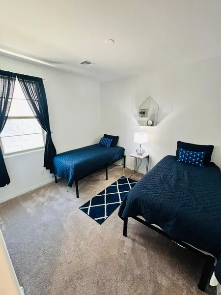 Coliving in Goodyear - SW Valley, Phoenix