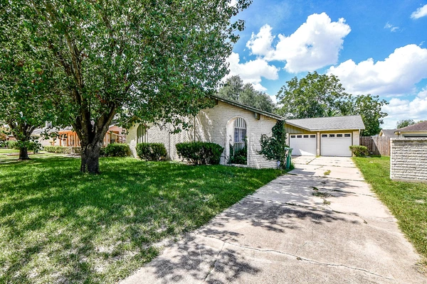 Coliving in Greater Fondren Southwest - Sw Houston, Houston