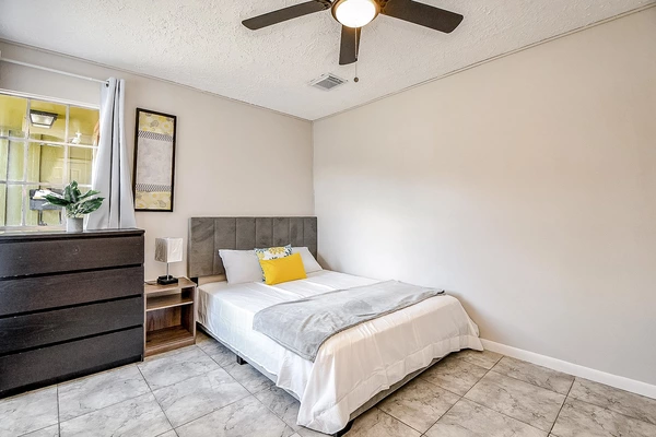 Coliving in Greater Fondren Southwest - Sw Houston, Houston