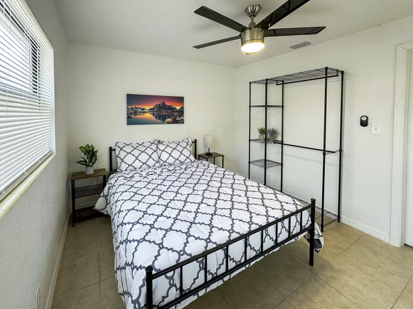 Coliving in Grant Park Tampa - East Tampa, Tampa