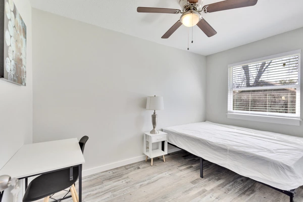 Coliving in University Hills - East Austin, Austin