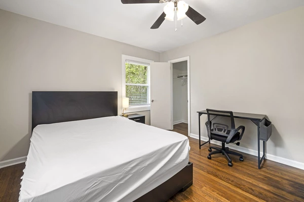 Coliving in Worthdale - South Raleigh, Raleigh