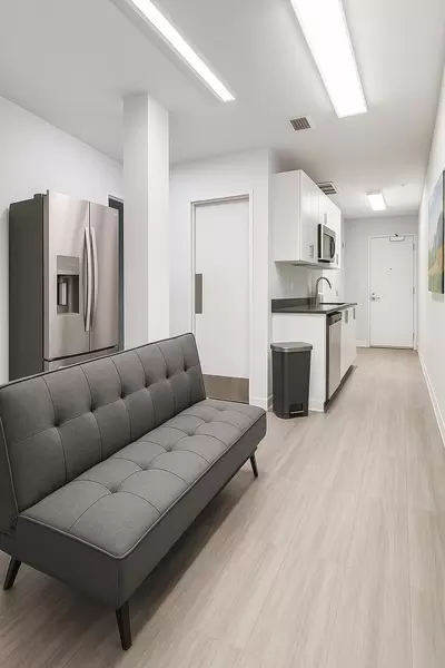 Coliving in South Plaza - KCMO, Kansas City