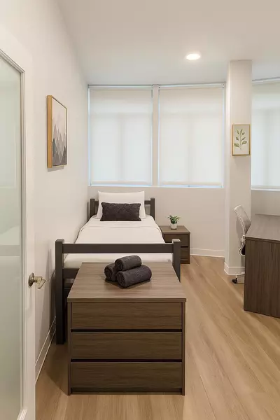 Coliving in South Plaza - KCMO, Kansas City