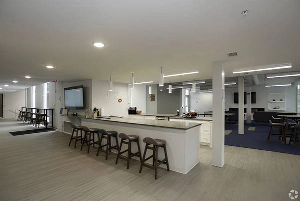 Coliving in South Plaza - KCMO, Kansas City