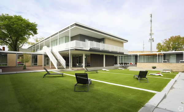 Coliving in South Plaza - KCMO, Kansas City