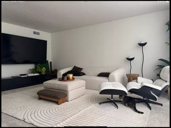 Coliving in Torrance - Westside / South Bay, Los Angeles