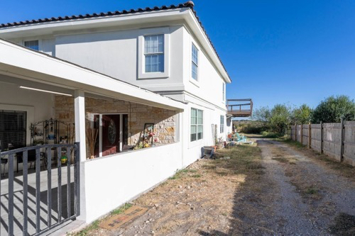 Coliving in Kyle - South Austin, Austin